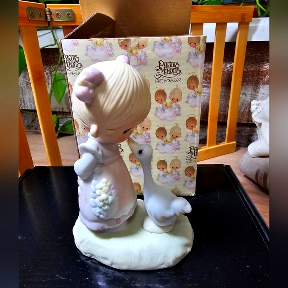 Precious moments figurine make a joyful noise w box jonathan david 1978 … - Picture 1 of 6
